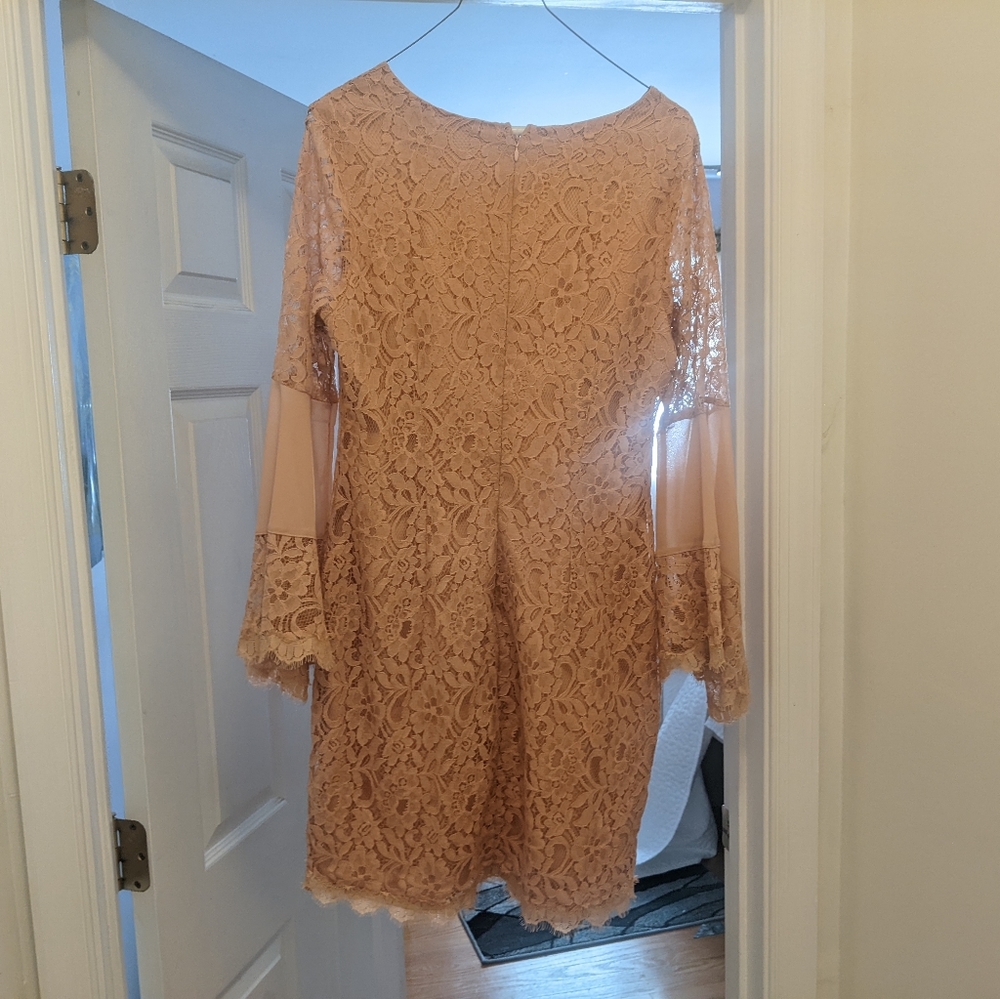 Lace dress